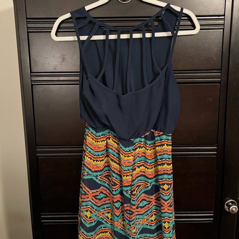 Small Maxi Dress - Picture 2 of 5